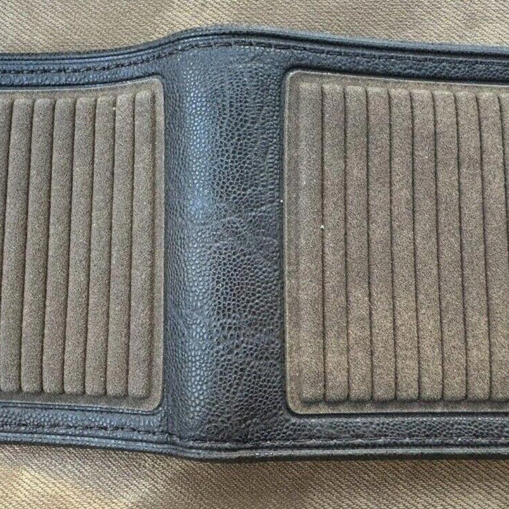 Wallet - Picture 2 of 6